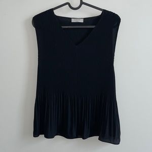 Babaton Black Ruffled Top